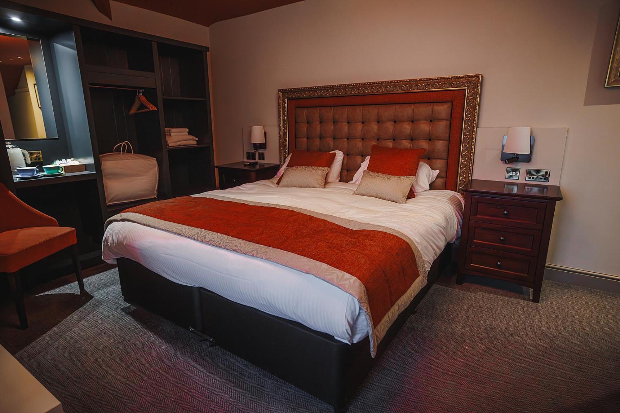 The Dukeries Lodge, Edwinstowe, Nottinghamshire Екстериор снимка